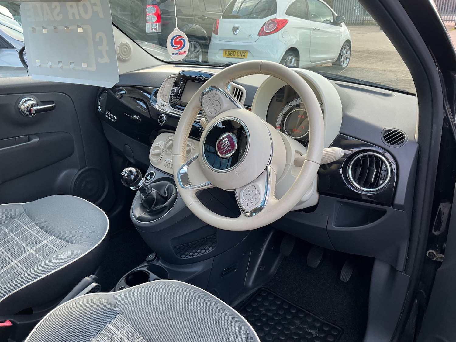 Used Fiat 500 2016 for sale - 77821400: Photo 8