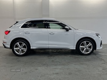 Used Audi Q3 2019 for sale - 76500443: Photo