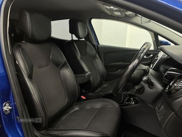 Used Renault Clio 2017 for sale - 76866617: Photo 14