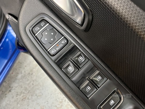 Used Renault Clio 2017 for sale - 76866617: Photo 24