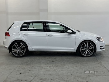 Used Volkswagen Golf 2014 for sale - 77538996: Photo