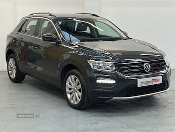 Used Volkswagen T-Roc 2020 for sale - 76296274: Photo