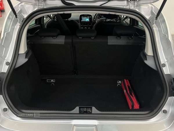 Used Renault Clio 2019 for sale - 76371880: Photo 11