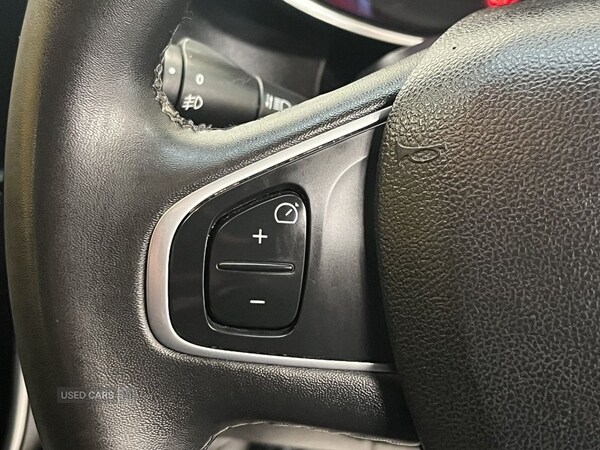 Used Renault Clio 2019 for sale - 76371880: Photo 17