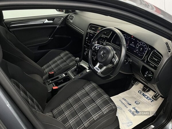 Used Volkswagen Golf 2018 for sale - 75682380: Photo 15