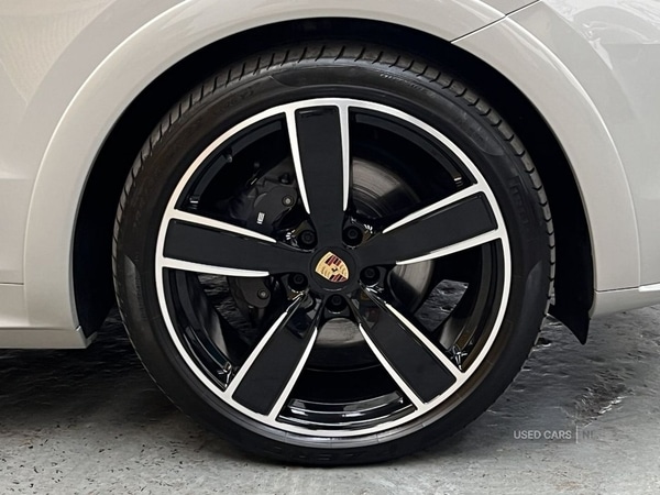 Used Porsche Cayenne 2023 for sale - 76085897: Photo 6