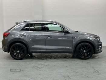 Used Volkswagen T-Roc 2019 for sale - 74969845: Photo