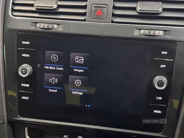 Used Volkswagen Golf 2019 for sale - 77098782: Photo 32