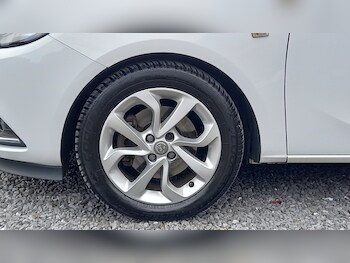 Used Vauxhall Corsa 2017 for sale - 76043688: Photo