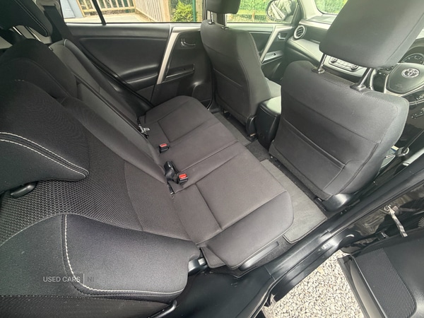 Used Toyota RAV4 2016 for sale - 77994640: Photo 8