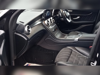 Used Mercedes-Benz GLC 2020 for sale - 76887596: Photo