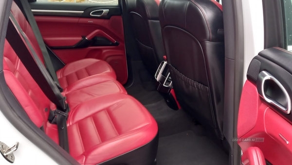 Used Porsche Cayenne 2018 for sale - 75327705: Photo 4