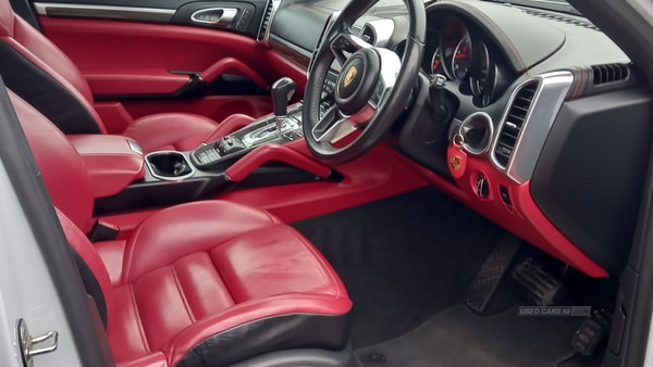 Used Porsche Cayenne 2018 for sale - 75327705: Photo 8