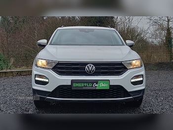 Used Volkswagen T-Roc 2021 for sale - 77315550: Photo