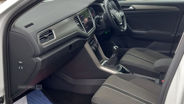 Used Volkswagen T-Roc 2021 for sale - 77315550: Photo 4