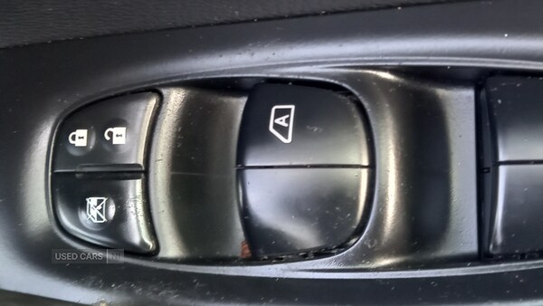 Used Nissan Qashqai 2014 for sale - 76327439: Photo 8