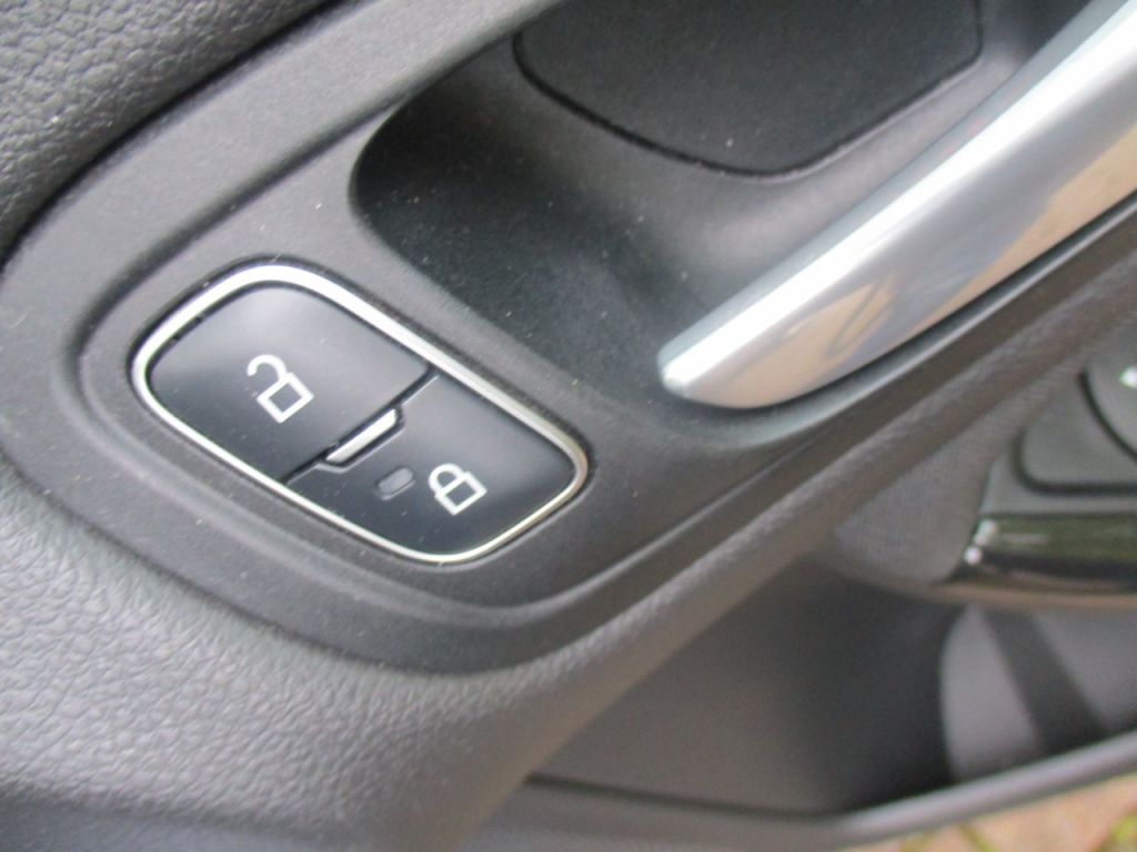 Used Ford Focus 2017 for sale - 78121731: Photo 29