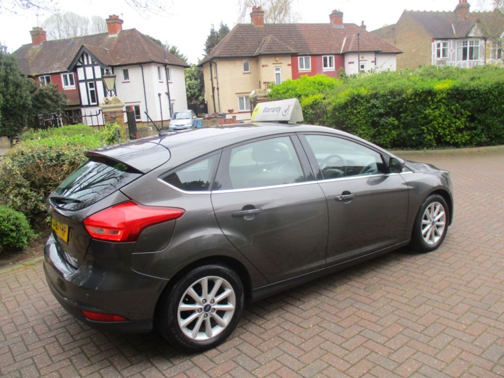 Used Ford Focus 2017 for sale - 78121731: Photo 5