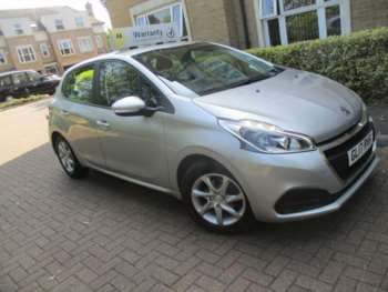 Used Peugeot 208 2017 for sale - 74637777: Photo