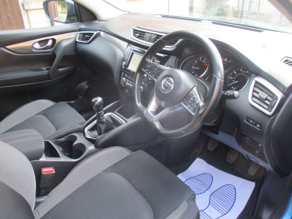 Used Nissan Qashqai 2017 for sale - 77990239: Photo 17