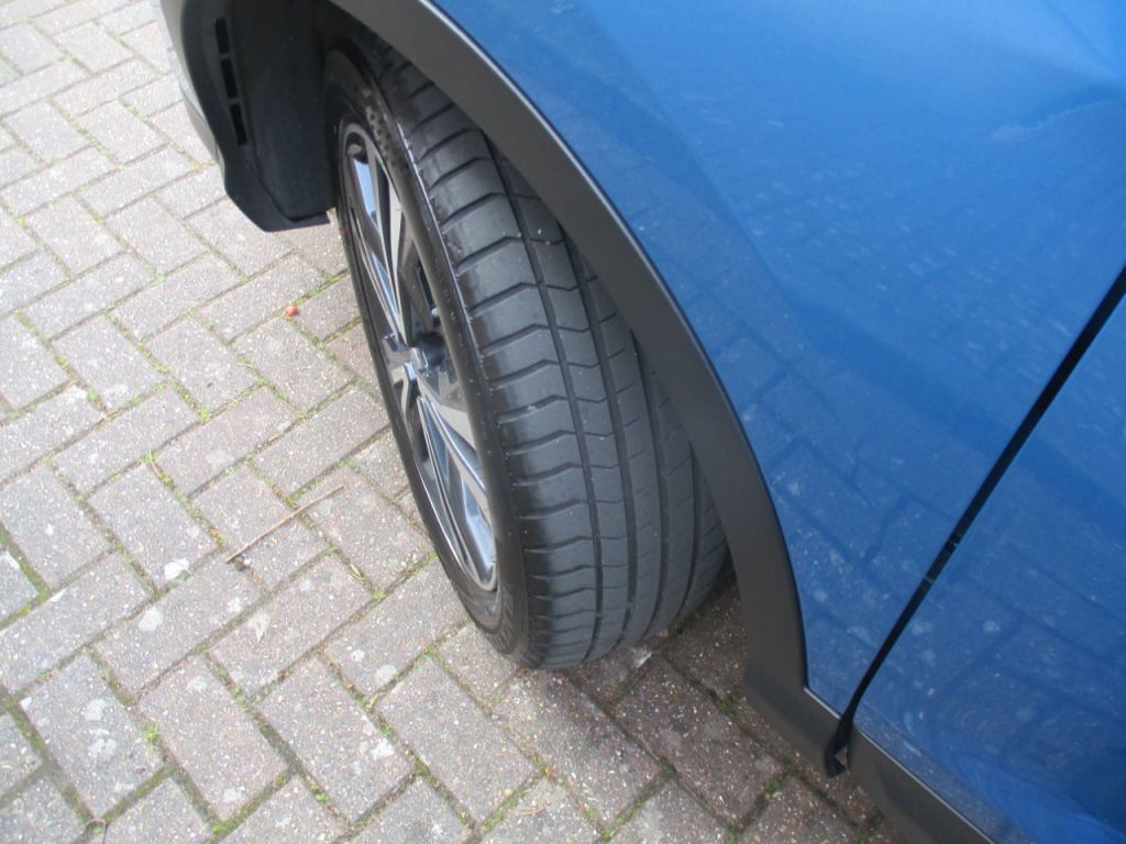 Used Nissan Qashqai 2017 for sale - 77990239: Photo 31