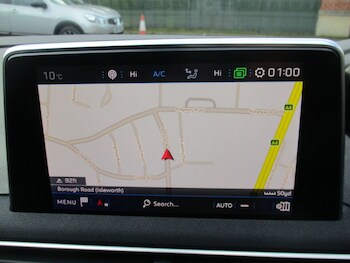 Used Peugeot 3008 2017 for sale - 77825887: Photo