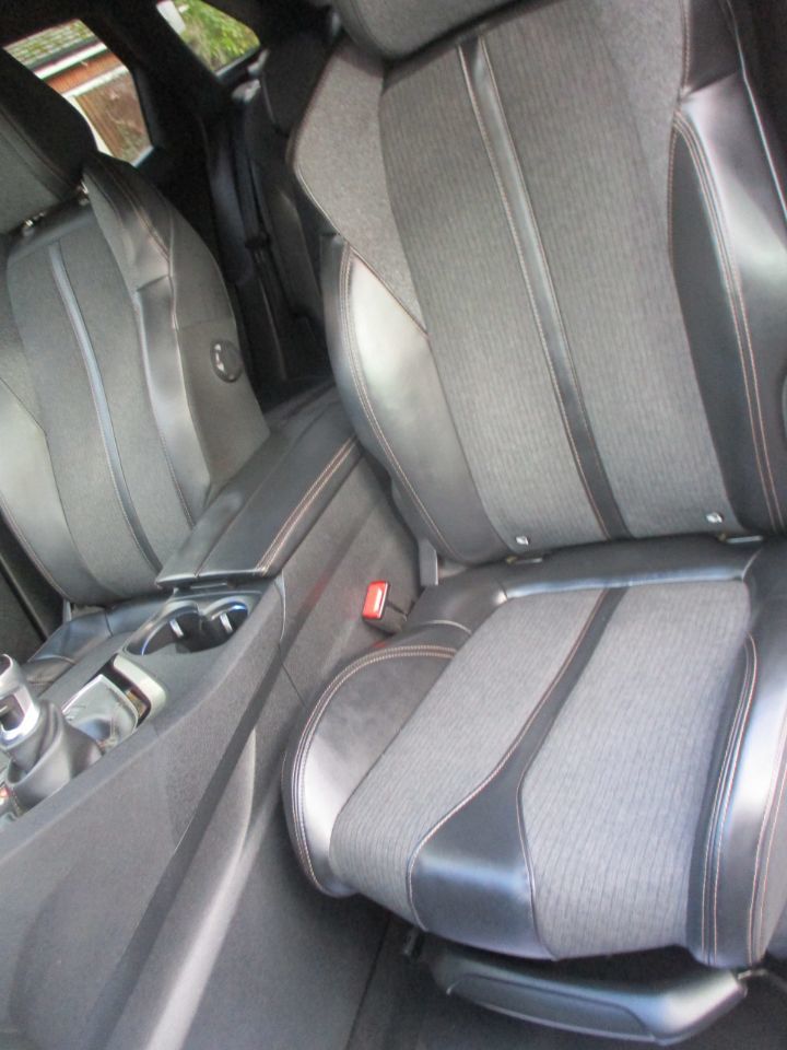 Used Peugeot 3008 2017 for sale - 77825887: Photo 44