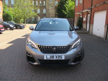Used Peugeot 3008 2018 for sale - 79516544: Photo