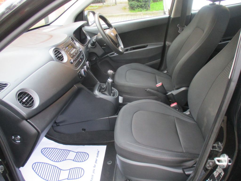 Used Hyundai i10 2017 for sale - 77825905: Photo 21