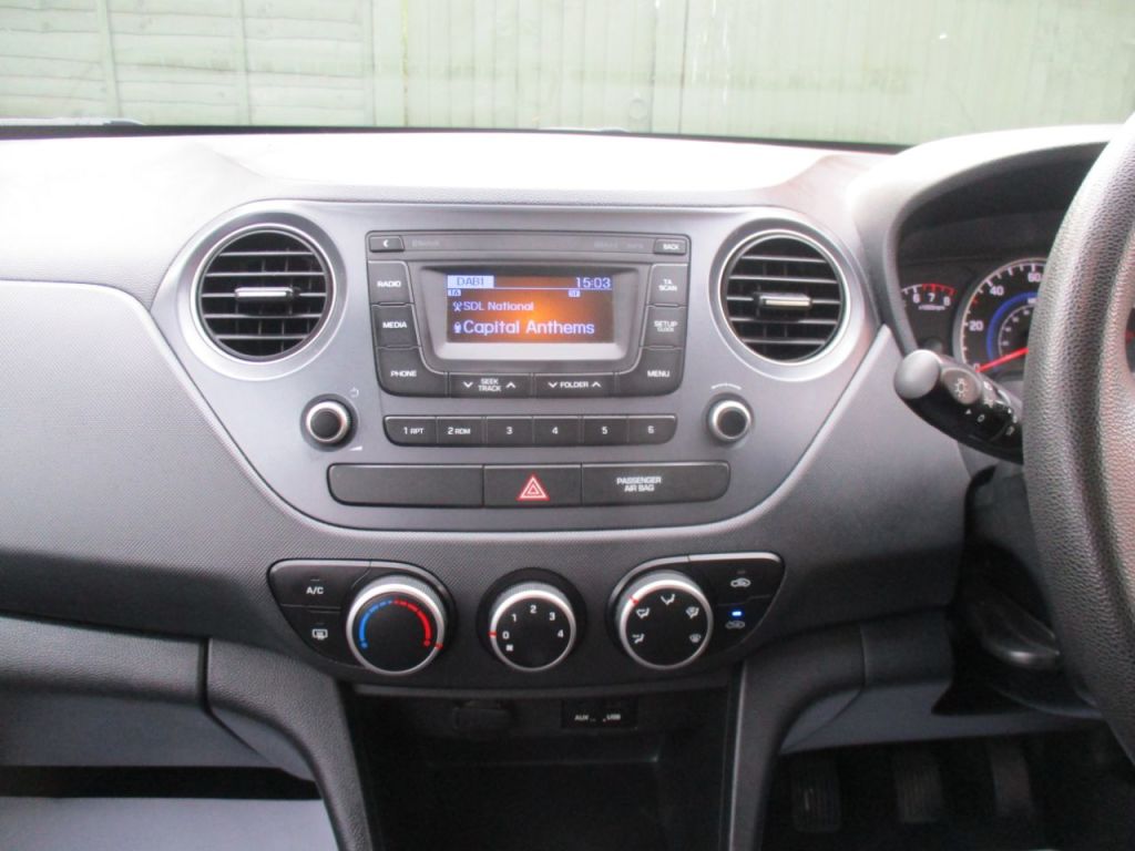 Used Hyundai i10 2017 for sale - 77825905: Photo 25