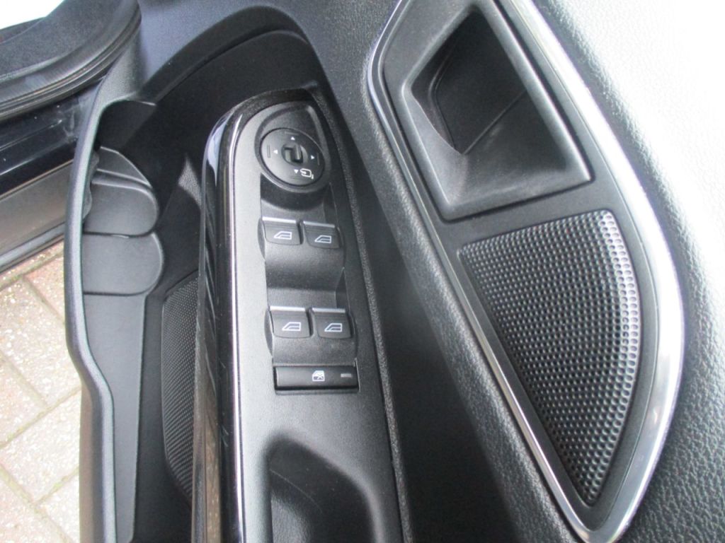 Used Ford B-MAX 2014 for sale - 77888536: Photo 19