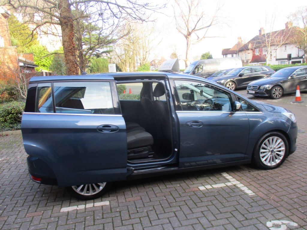 Used Ford Grand C-Max 2018 for sale - 77825892: Photo 26