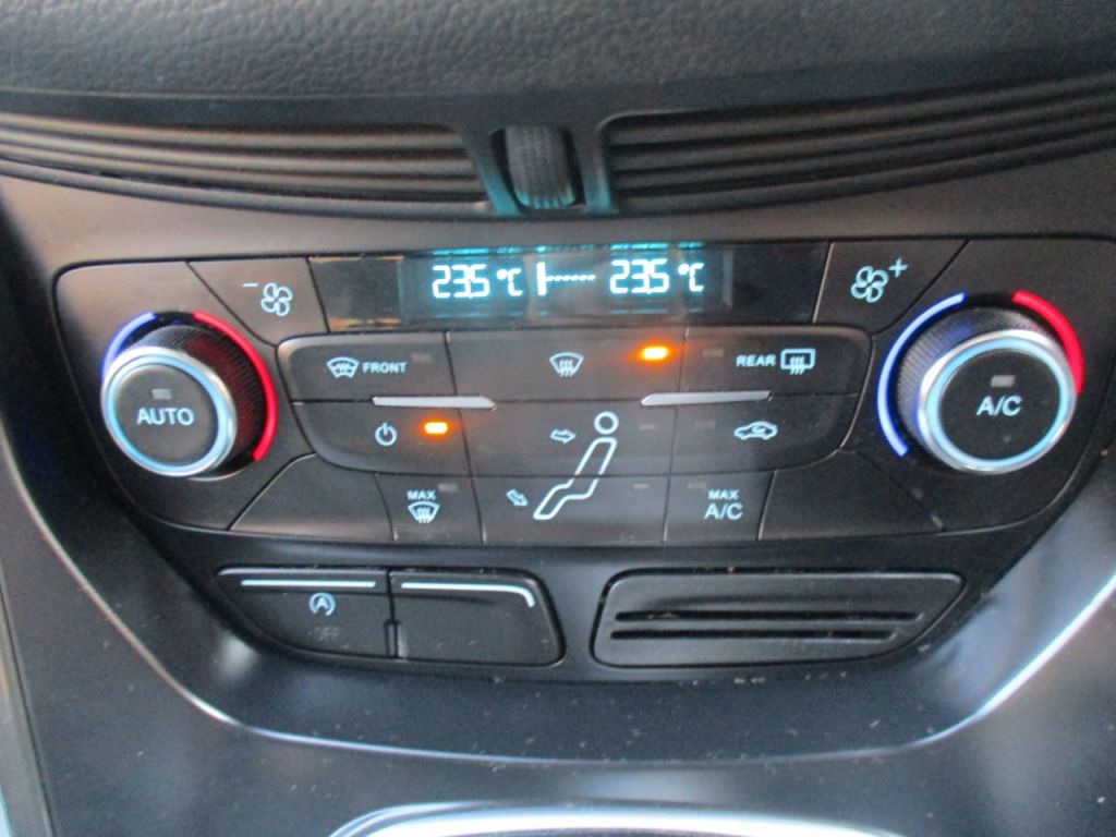 Used Ford Grand C-Max 2018 for sale - 77825892: Photo 58