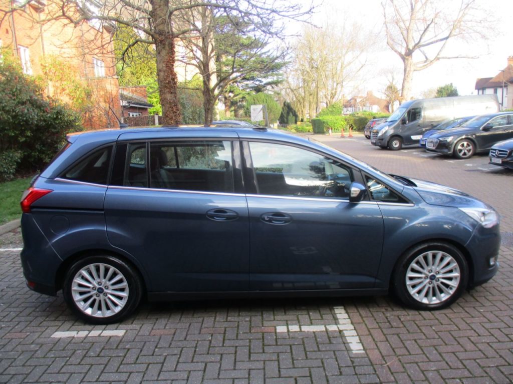 Used Ford Grand C-Max 2018 for sale - 77825892: Photo 7