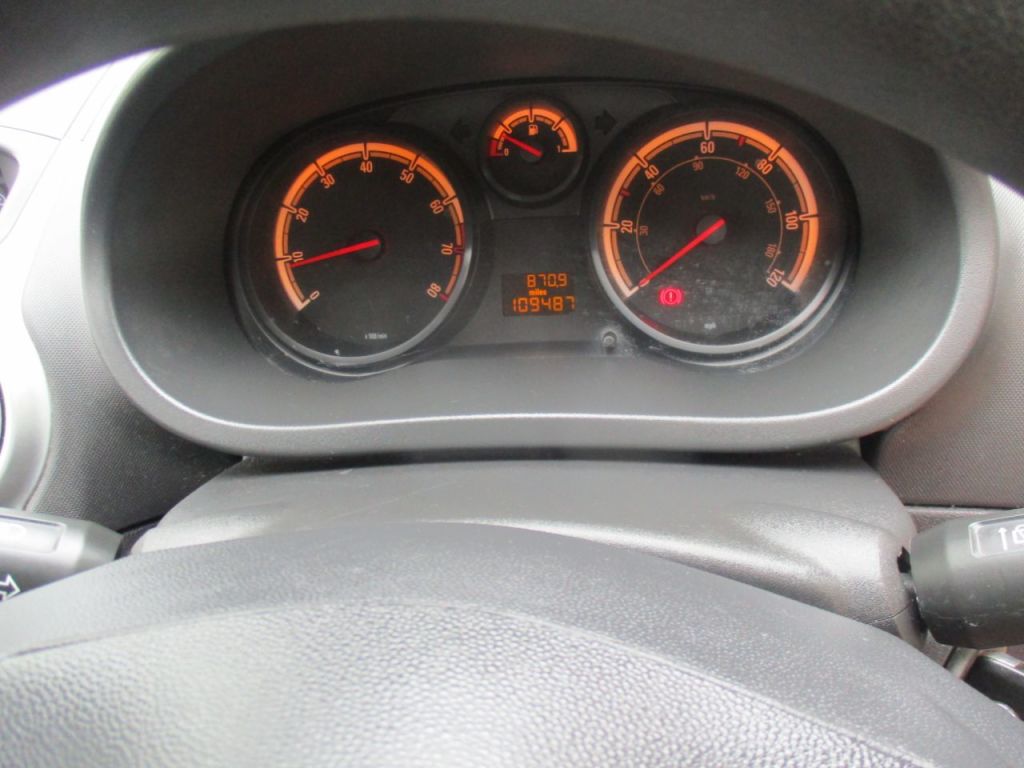 Used Vauxhall Corsa 2012 for sale - 78110073: Photo 15