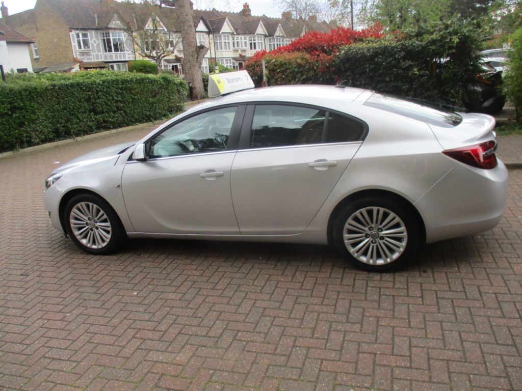 Used Vauxhall Insignia 2017 for sale - 78082146: Photo 11
