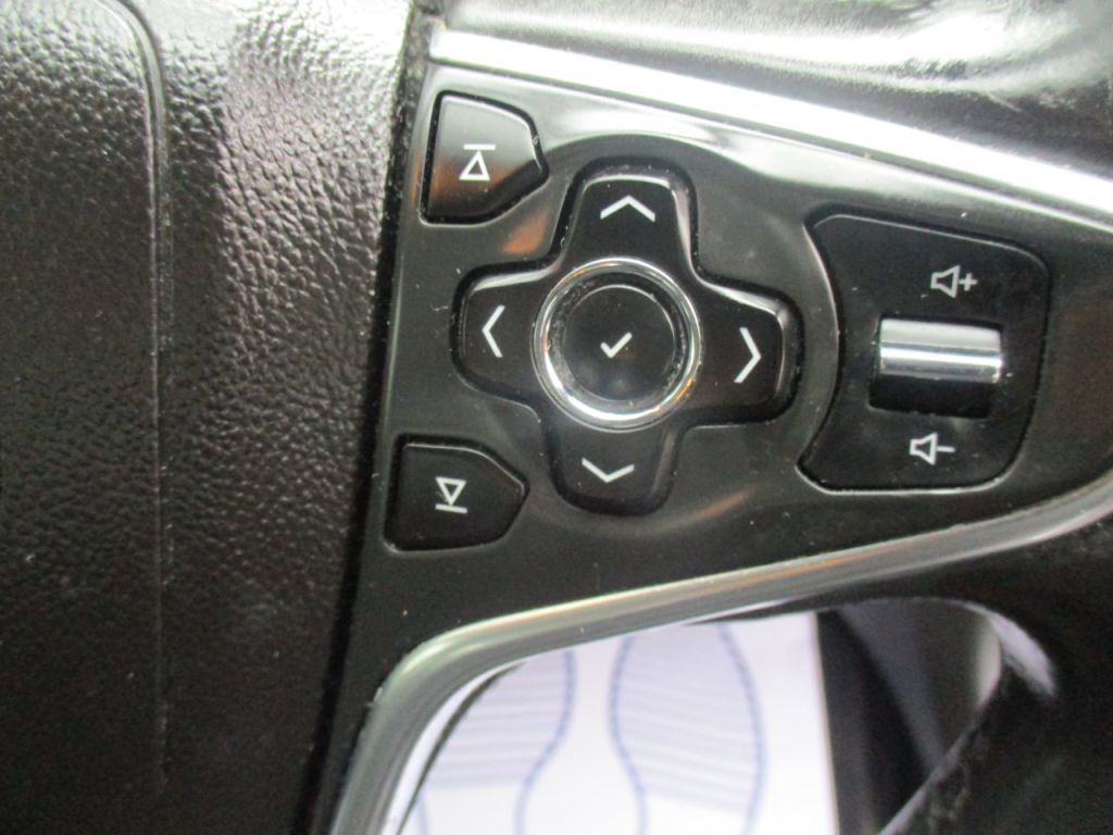 Used Vauxhall Insignia 2017 for sale - 78082146: Photo 32