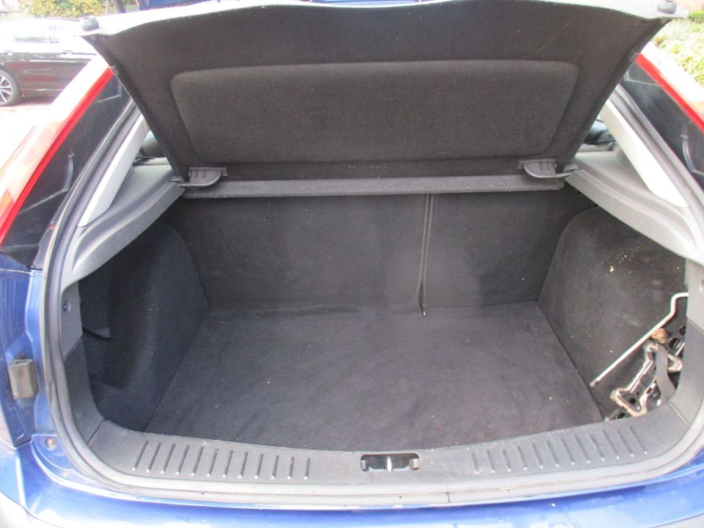 Used Ford Focus 2008 for sale - 77825894: Photo 21