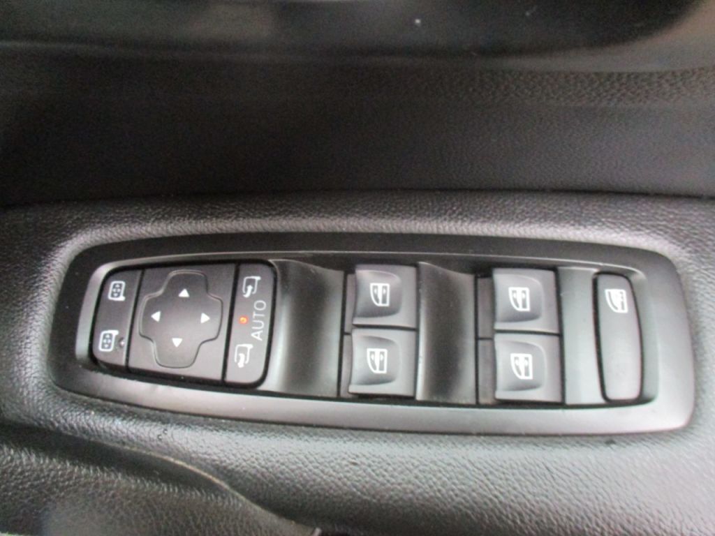 Used Renault Kadjar 2019 for sale - 77825882: Photo 35