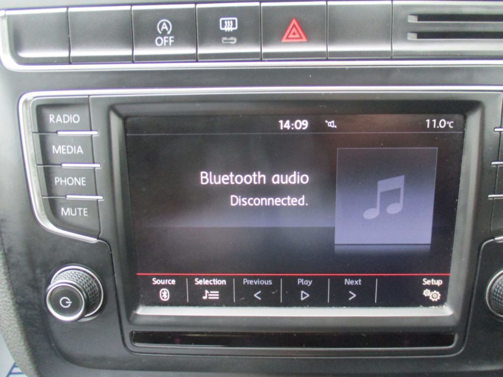 Used Volkswagen Polo 2015 for sale - 78095762: Photo 42