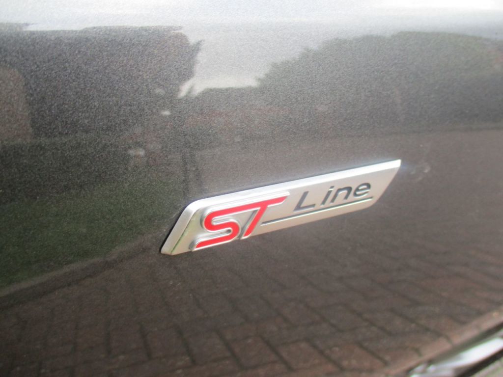 Used Ford Focus 2020 for sale - 77825881: Photo 24