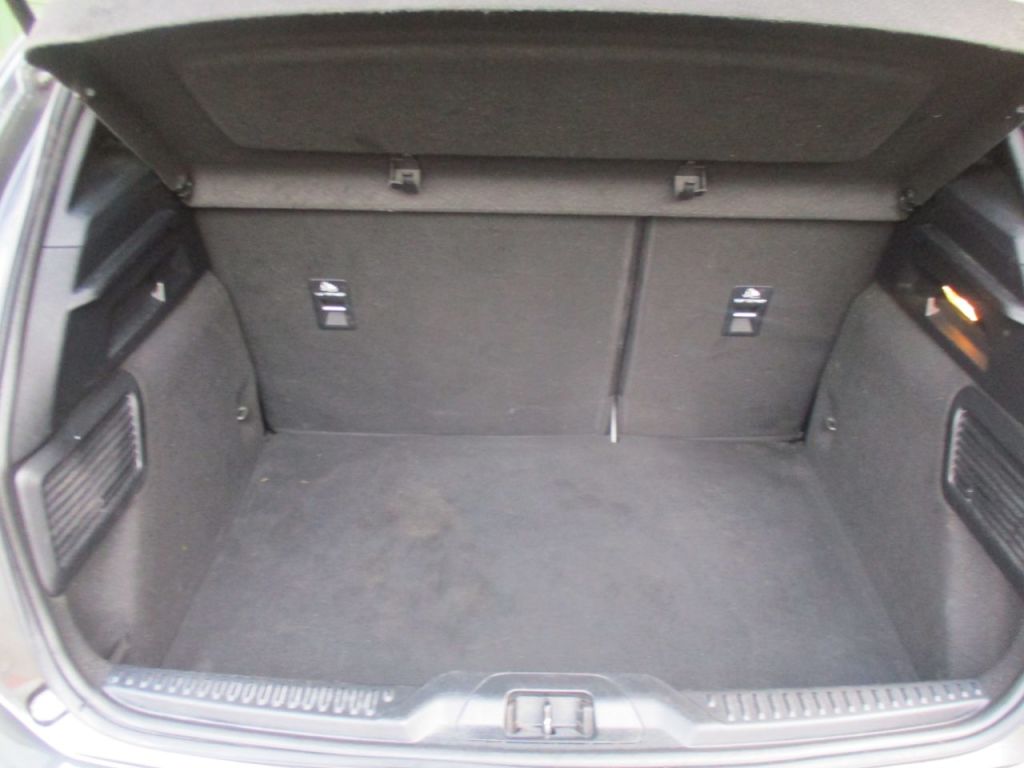 Used Ford Focus 2020 for sale - 77825881: Photo 30