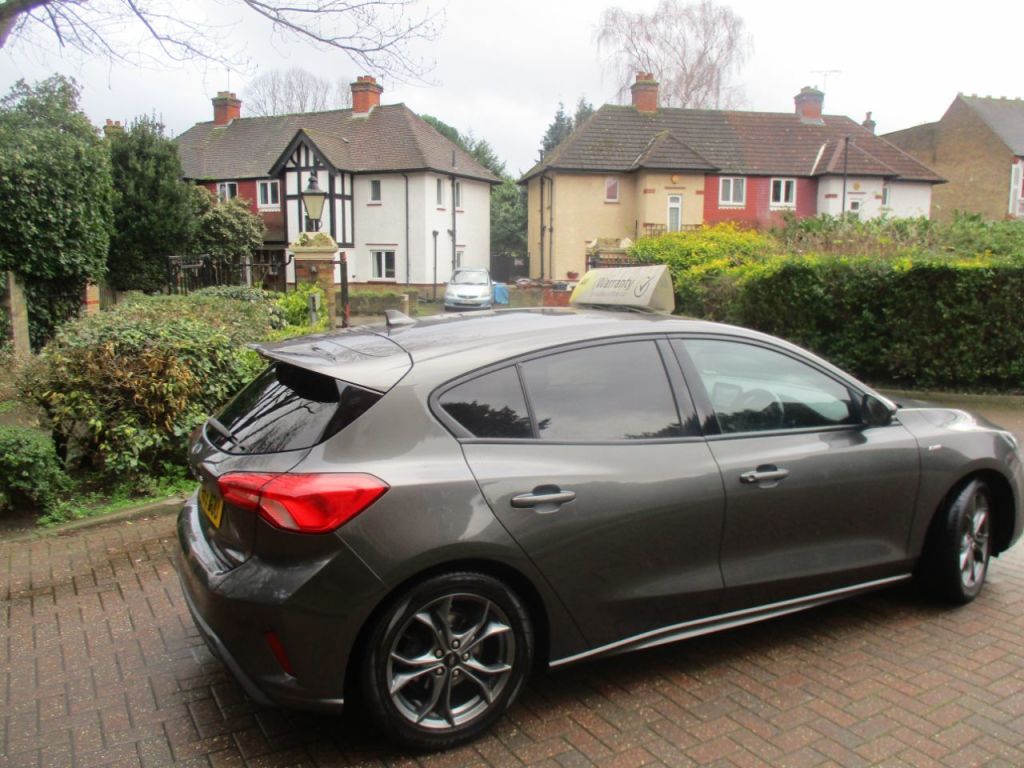 Used Ford Focus 2020 for sale - 77825881: Photo 9