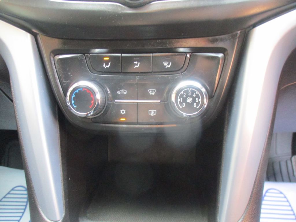 Used Vauxhall Zafira 2017 for sale - 77990254: Photo 24