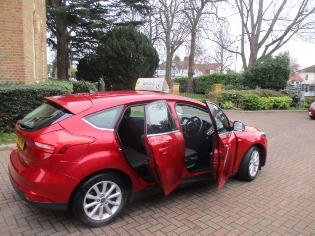 Used Ford Focus 2017 for sale - 77825888: Photo 10