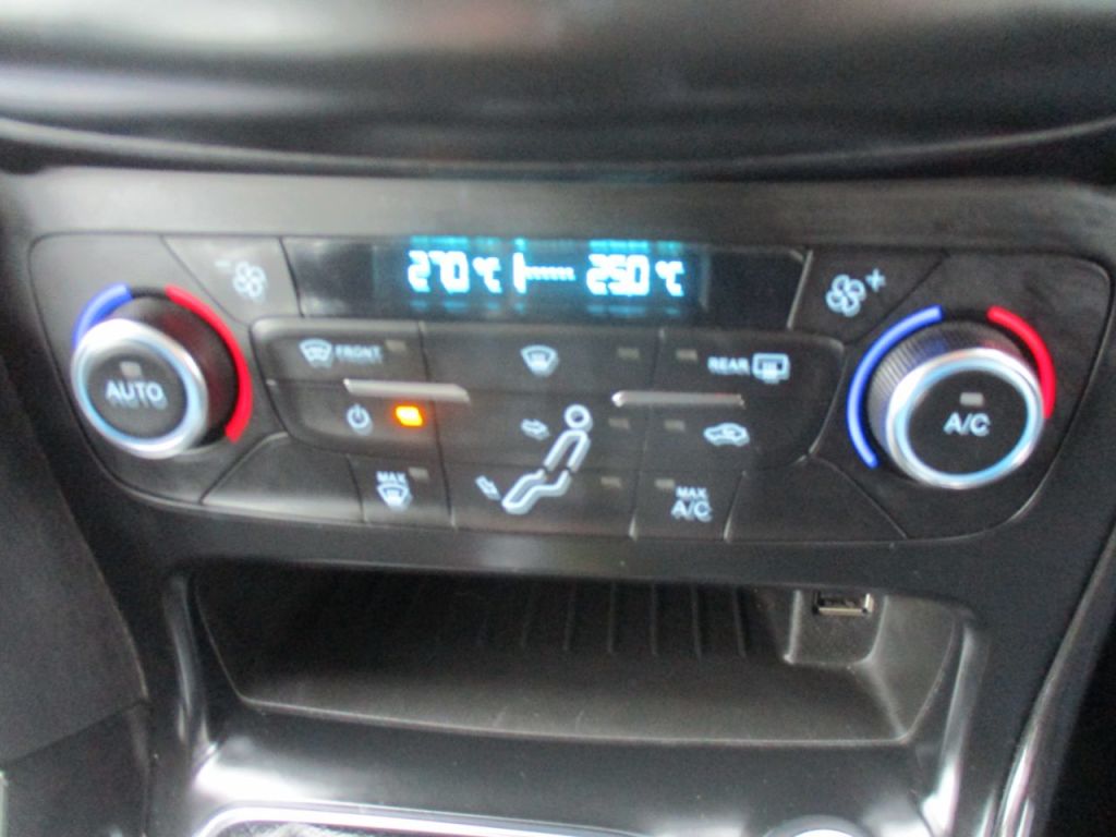 Used Ford Focus 2017 for sale - 77825888: Photo 44