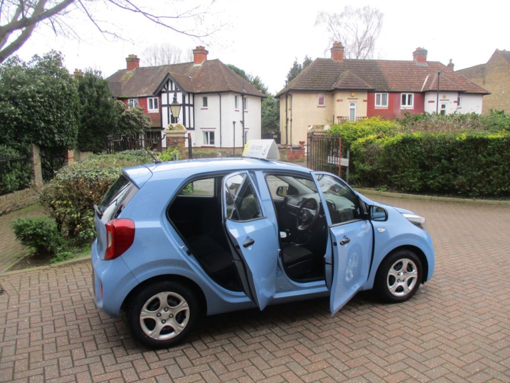 Used Kia Picanto 2018 for sale - 77825901: Photo 13