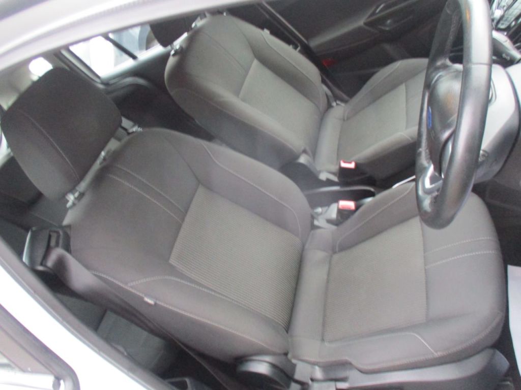 Used Ford B-MAX 2016 for sale - 77825889: Photo 23