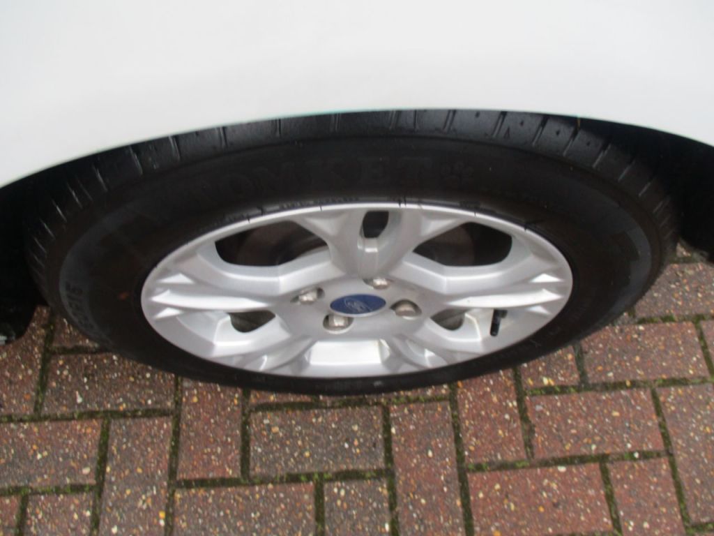 Used Ford B-MAX 2016 for sale - 77825889: Photo 34