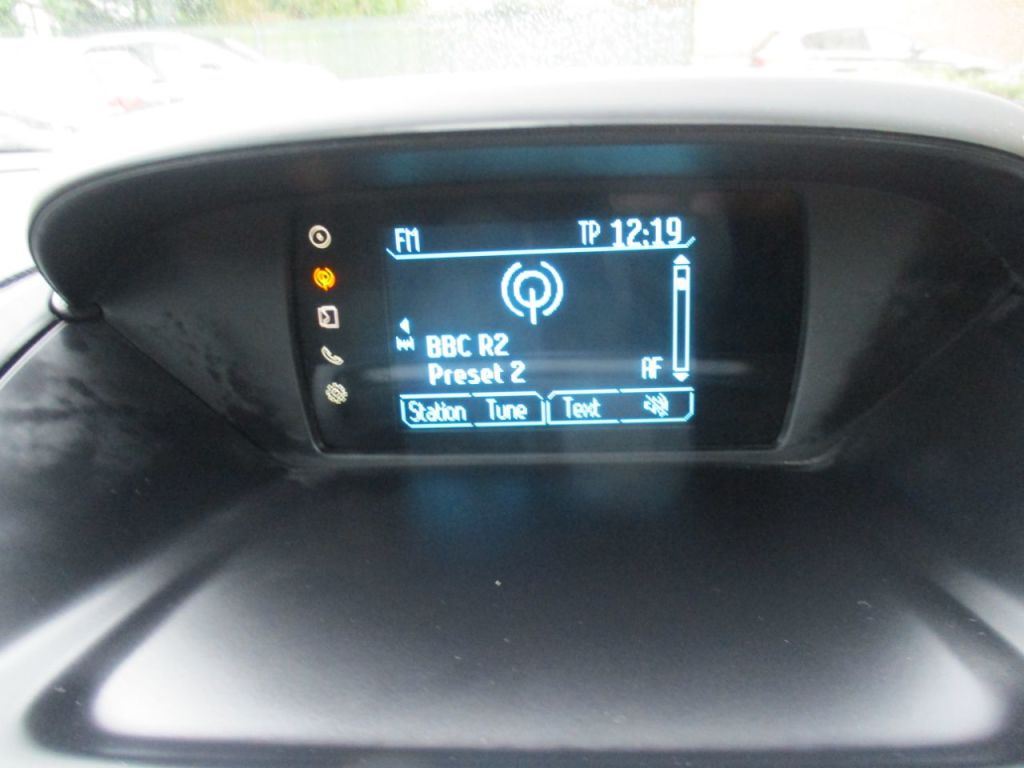 Used Ford B-MAX 2016 for sale - 77825889: Photo 40